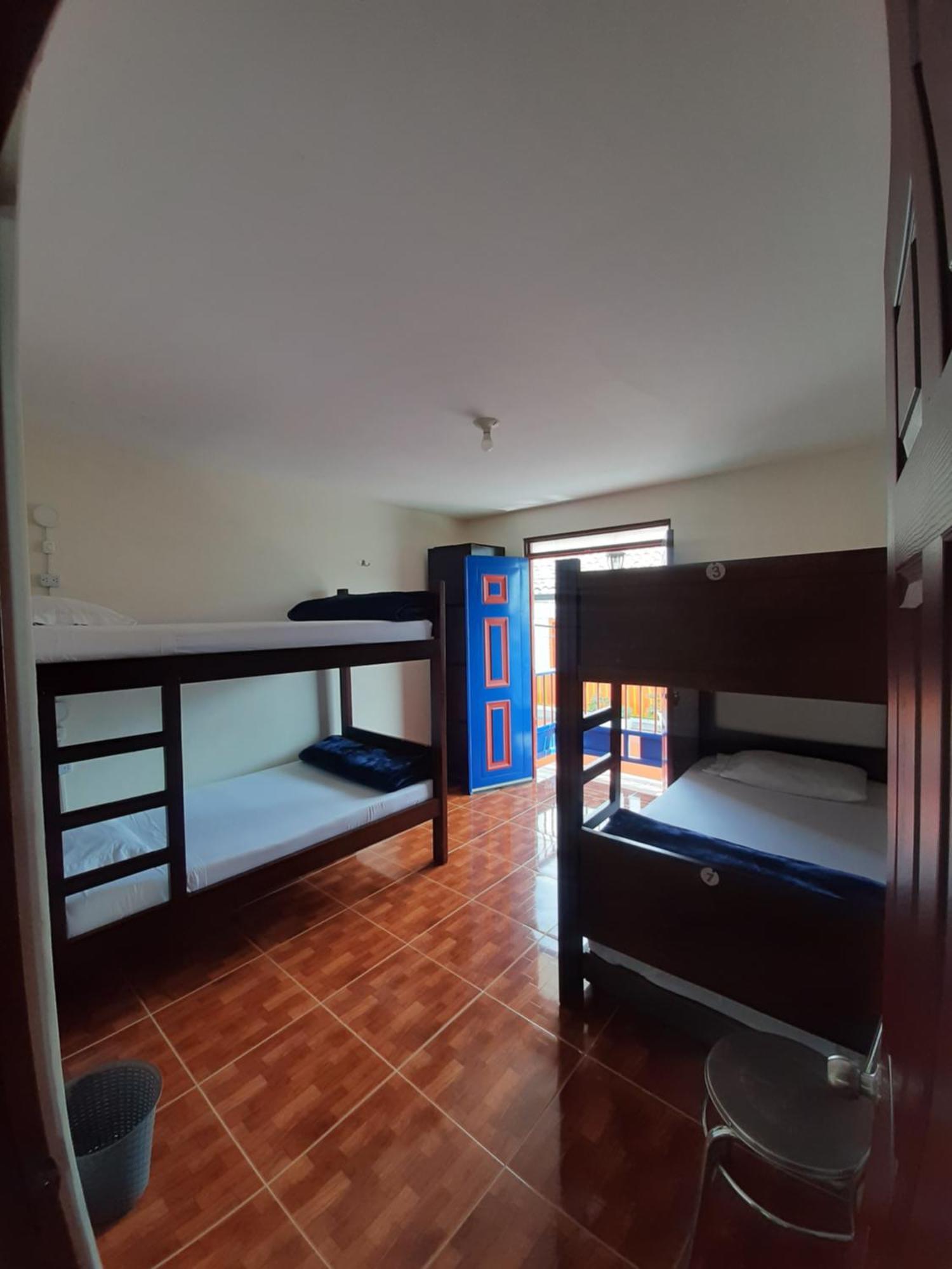 Km0 Hostel سالنتو المظهر الخارجي الصورة